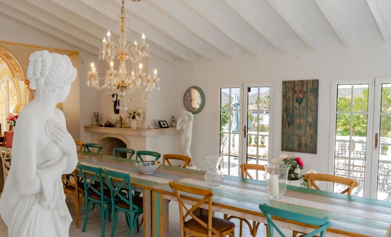 Villa for Sale in Orxeta, Alicante
