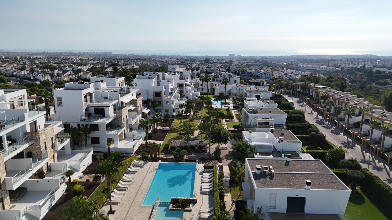Villa for Sale in Los Dolses, Alicante