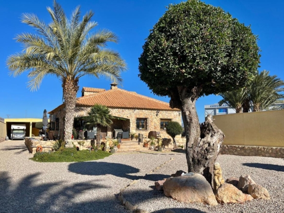 Country House for Sale in Fortuna, Murcia