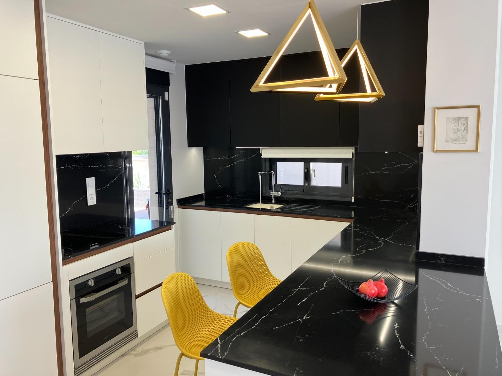 Bungalow for Sale in San Miguel de Salinas, Alicante