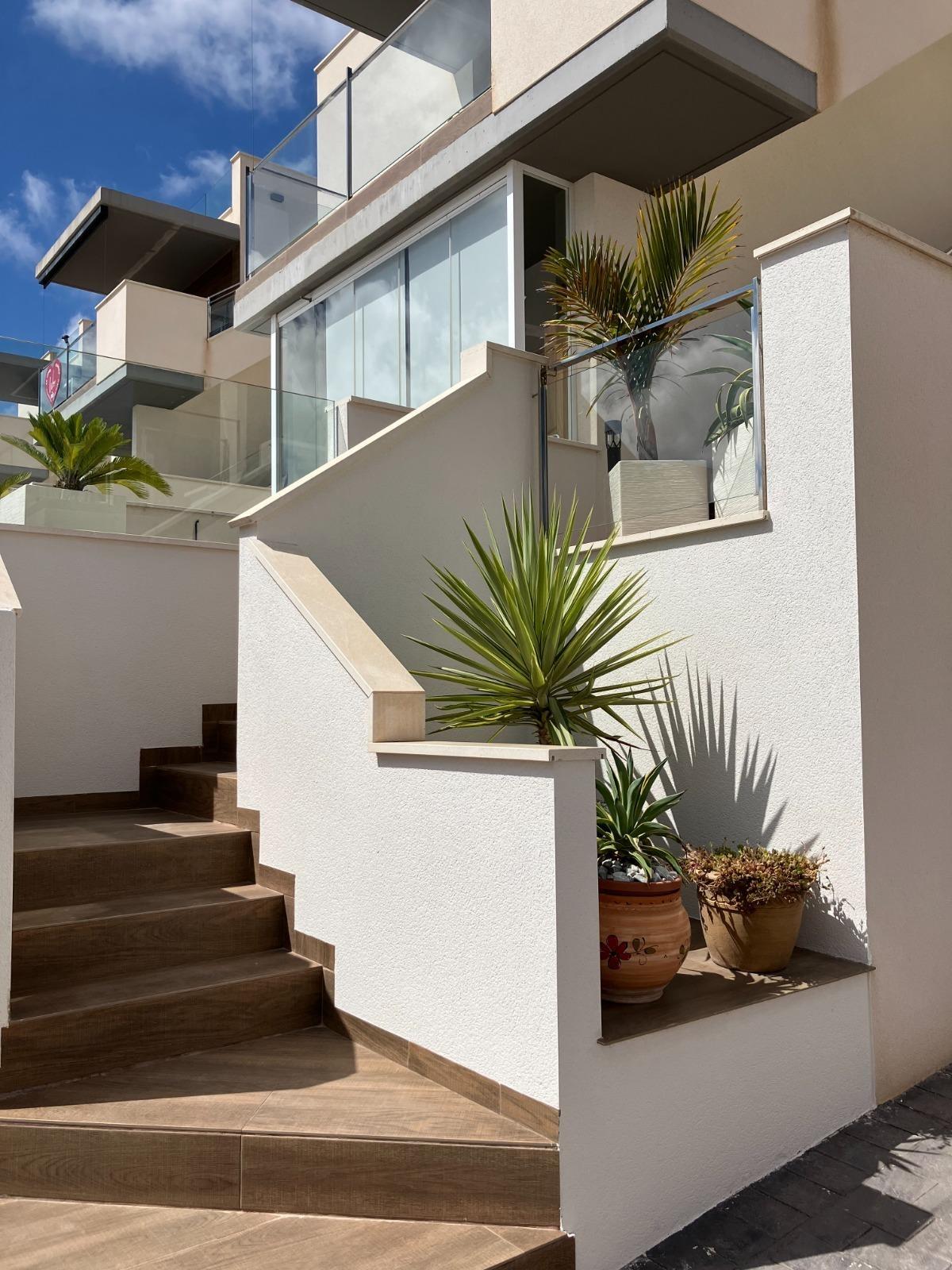 Bungalow for Sale in San Miguel de Salinas, Alicante