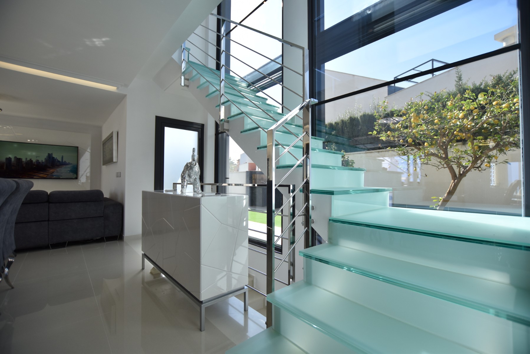 Villa for Sale in San Miguel de Salinas, Alicante
