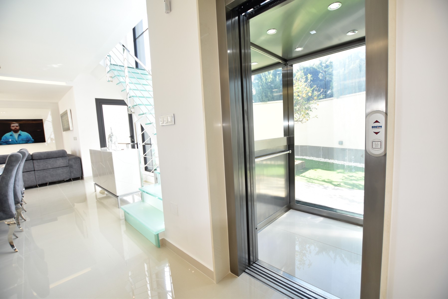 Villa for Sale in San Miguel de Salinas, Alicante