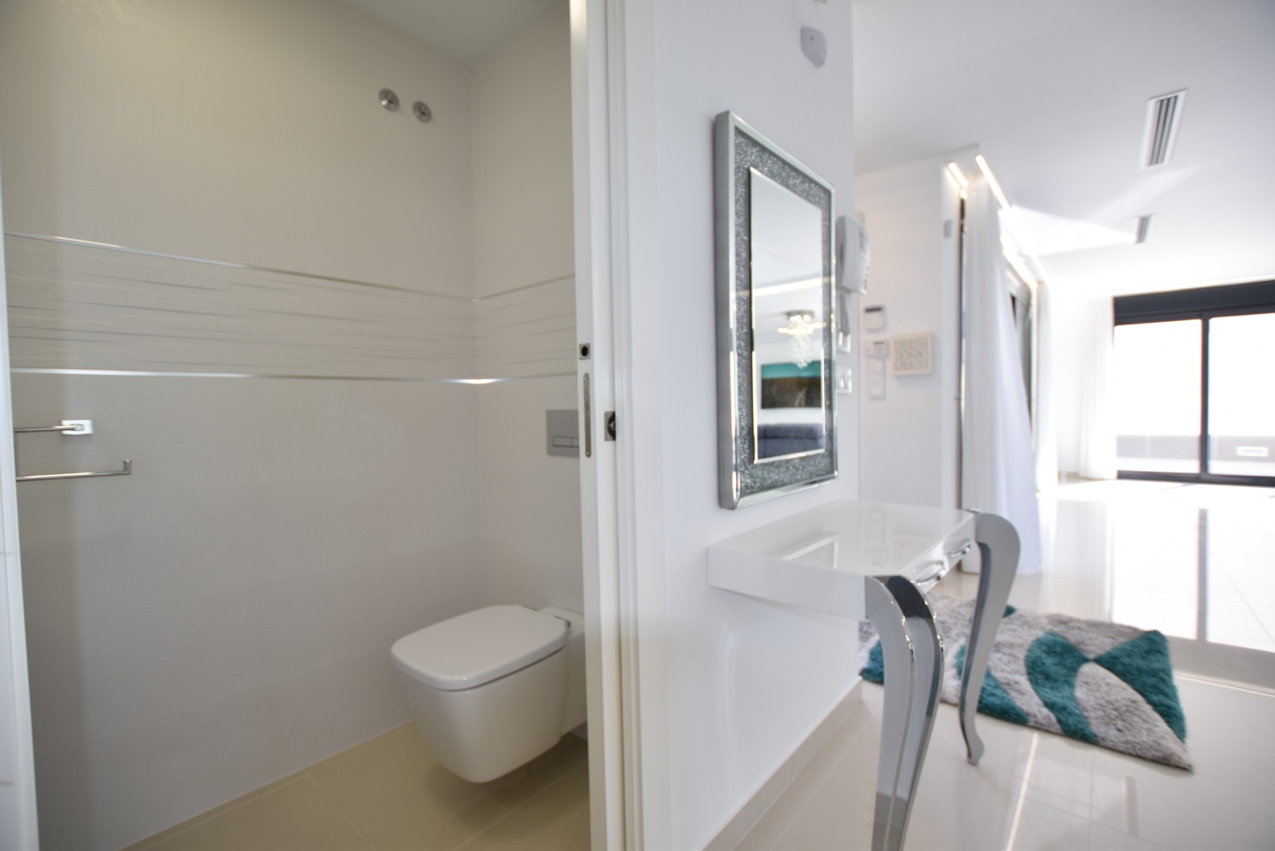 Villa for Sale in San Miguel de Salinas, Alicante