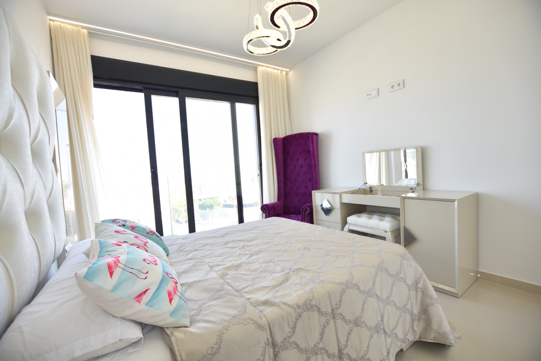 Villa for Sale in San Miguel de Salinas, Alicante