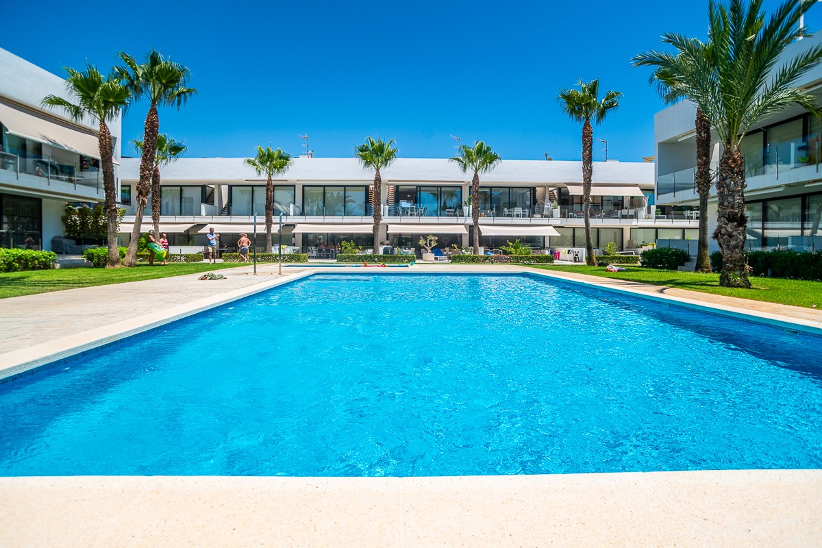 o_1iv2rin3u17vcfdgpok1fcmj7l2q Penthouse for Sale in Cartagena, Murcia