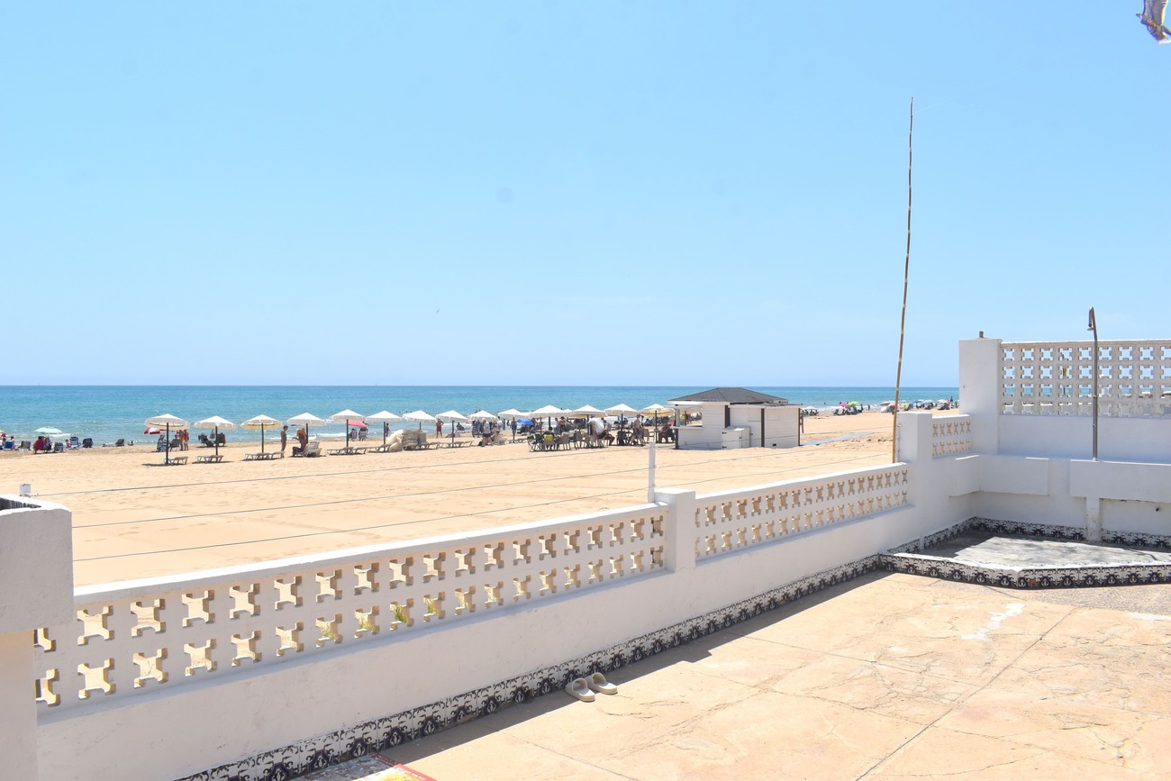 Villa for Sale in Guardamar del Segura, Alicante