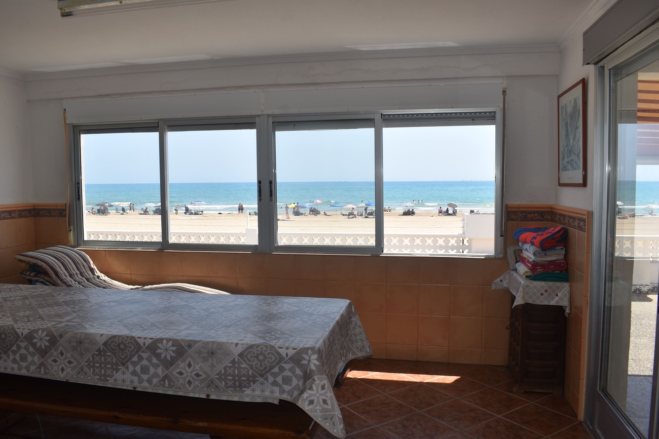 Villa for Sale in Guardamar del Segura, Alicante