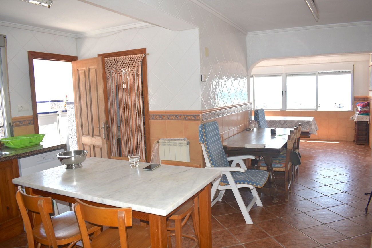 Villa for Sale in Guardamar del Segura, Alicante