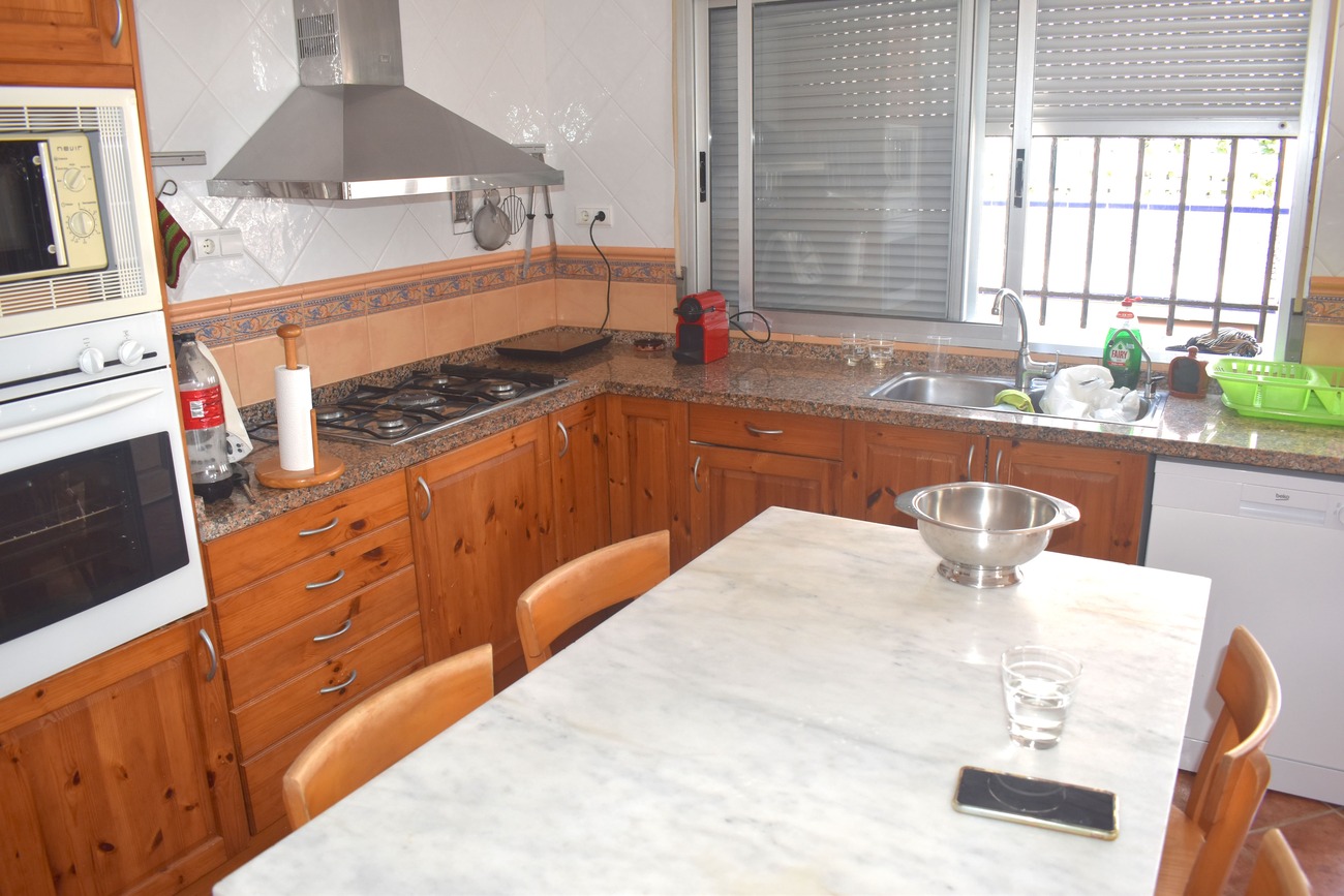 Villa for Sale in Guardamar del Segura, Alicante
