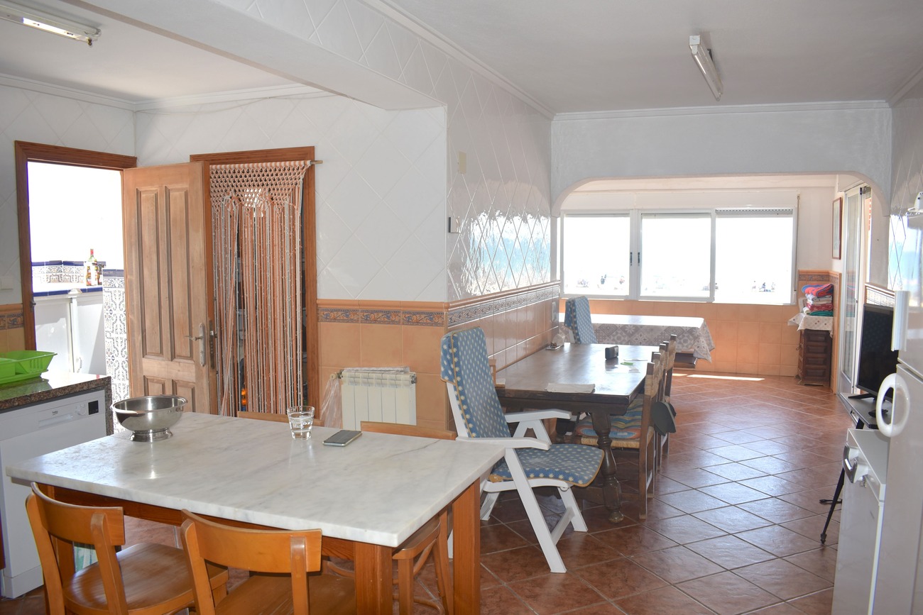 Villa for Sale in Guardamar del Segura, Alicante