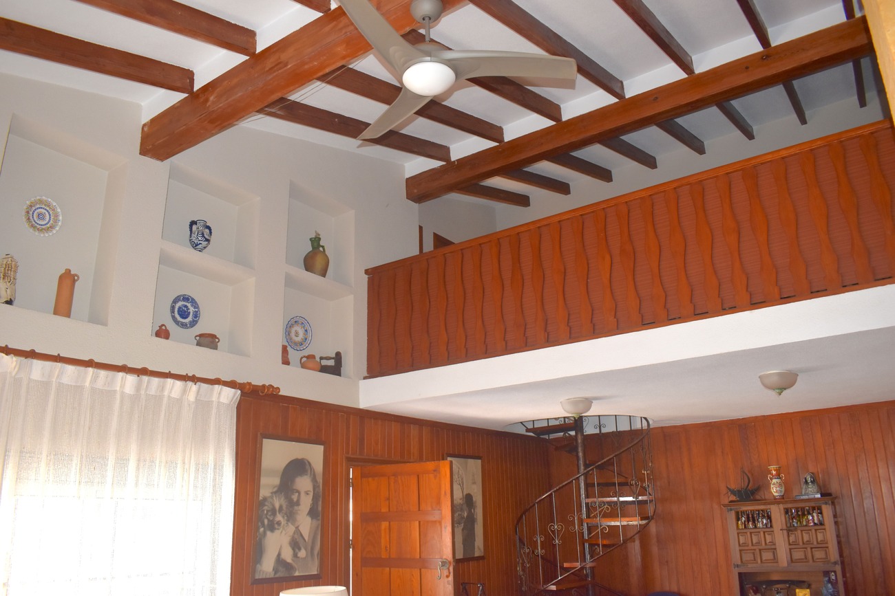 Villa for Sale in Guardamar del Segura, Alicante