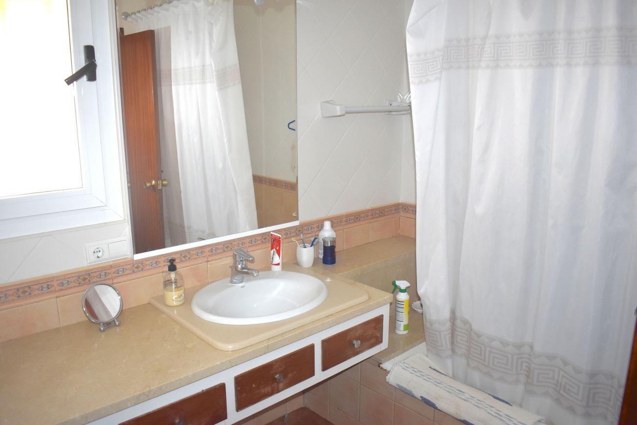 Villa for Sale in Guardamar del Segura, Alicante