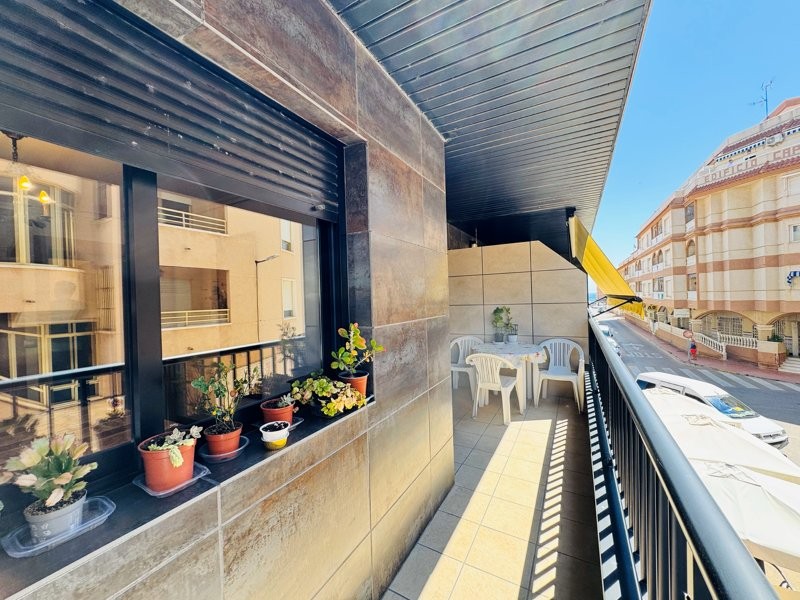 o_1isdni3er79p1lno8481ig13ps2q Apartment for Sale in La Mata, Alicante
