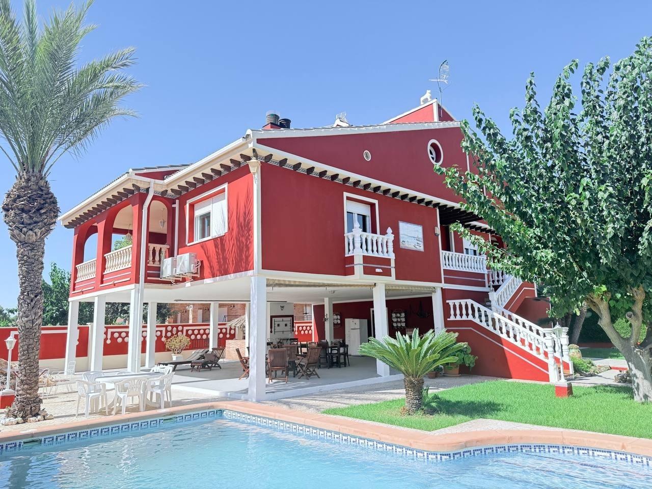 Villa for Sale in Campoamor, Alicante
