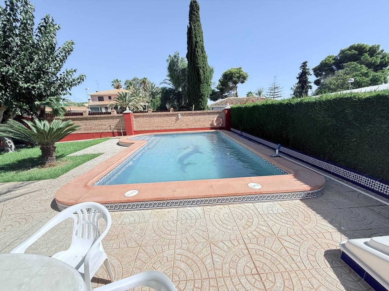 Villa for Sale in Campoamor, Alicante