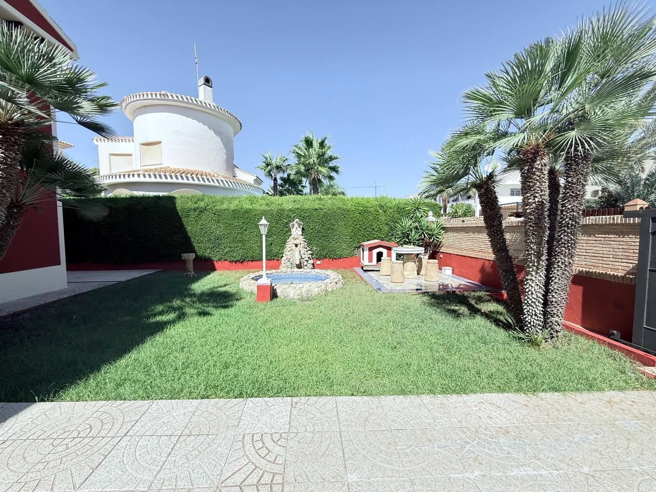 Villa for Sale in Campoamor, Alicante