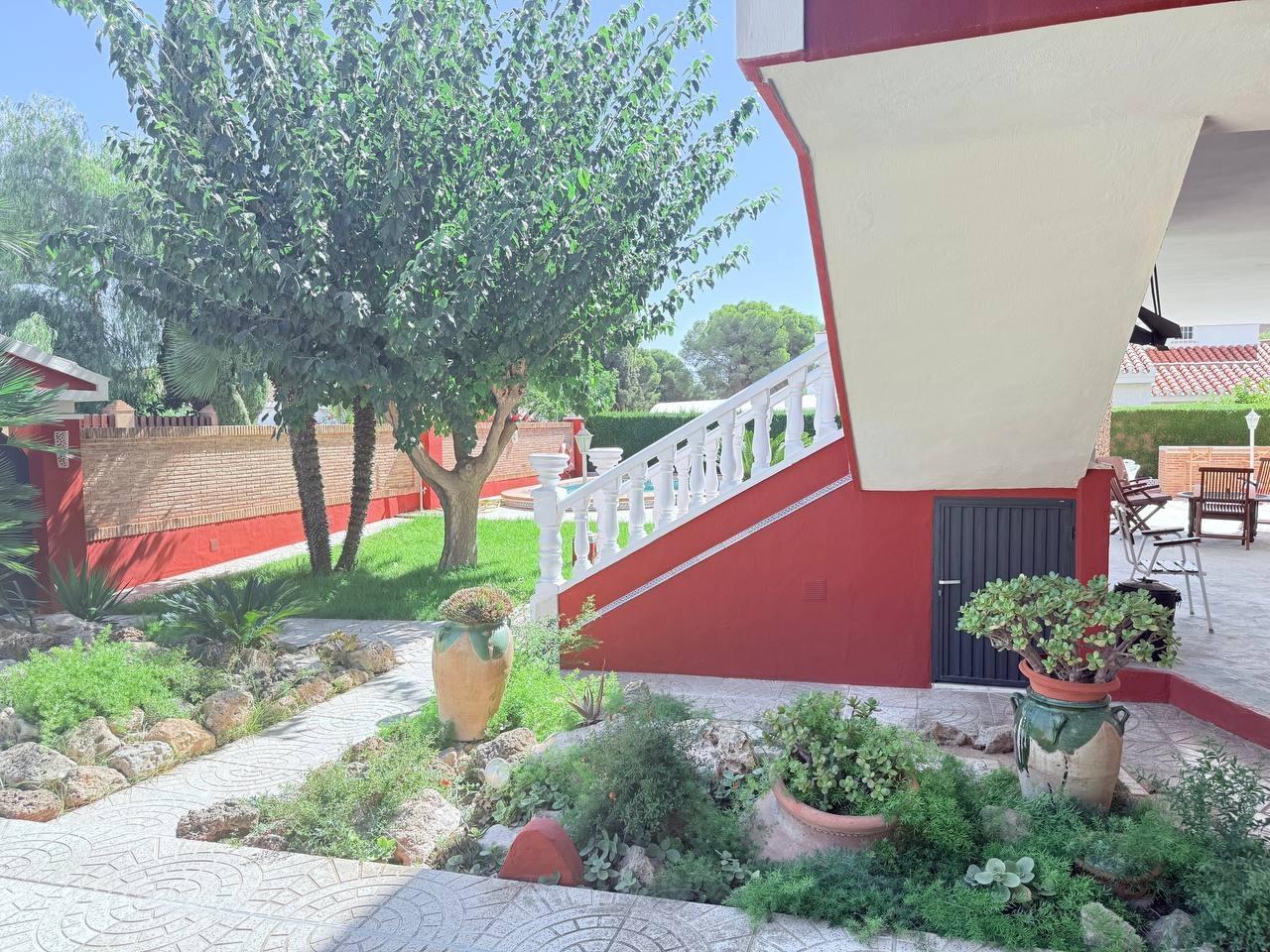 Villa for Sale in Campoamor, Alicante