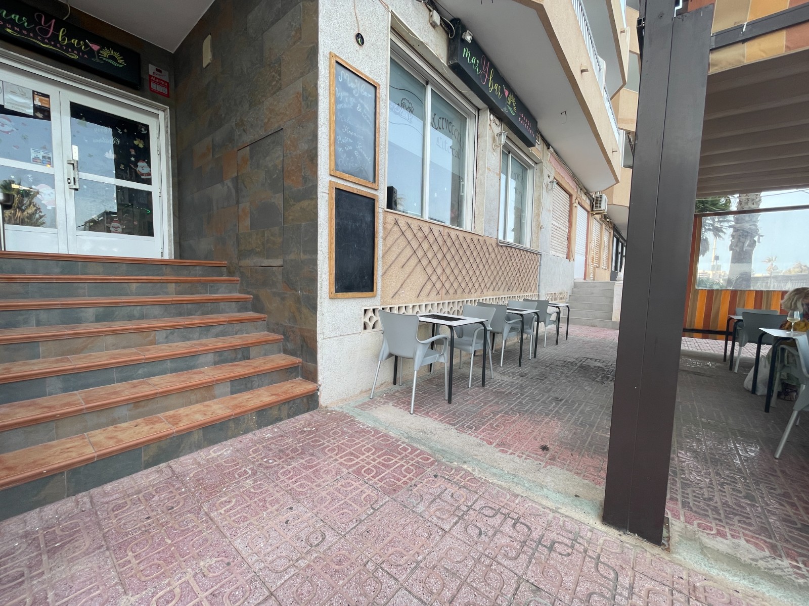 570596_694127f295ef4 Commercial for Sale in Torrevieja, Alicante