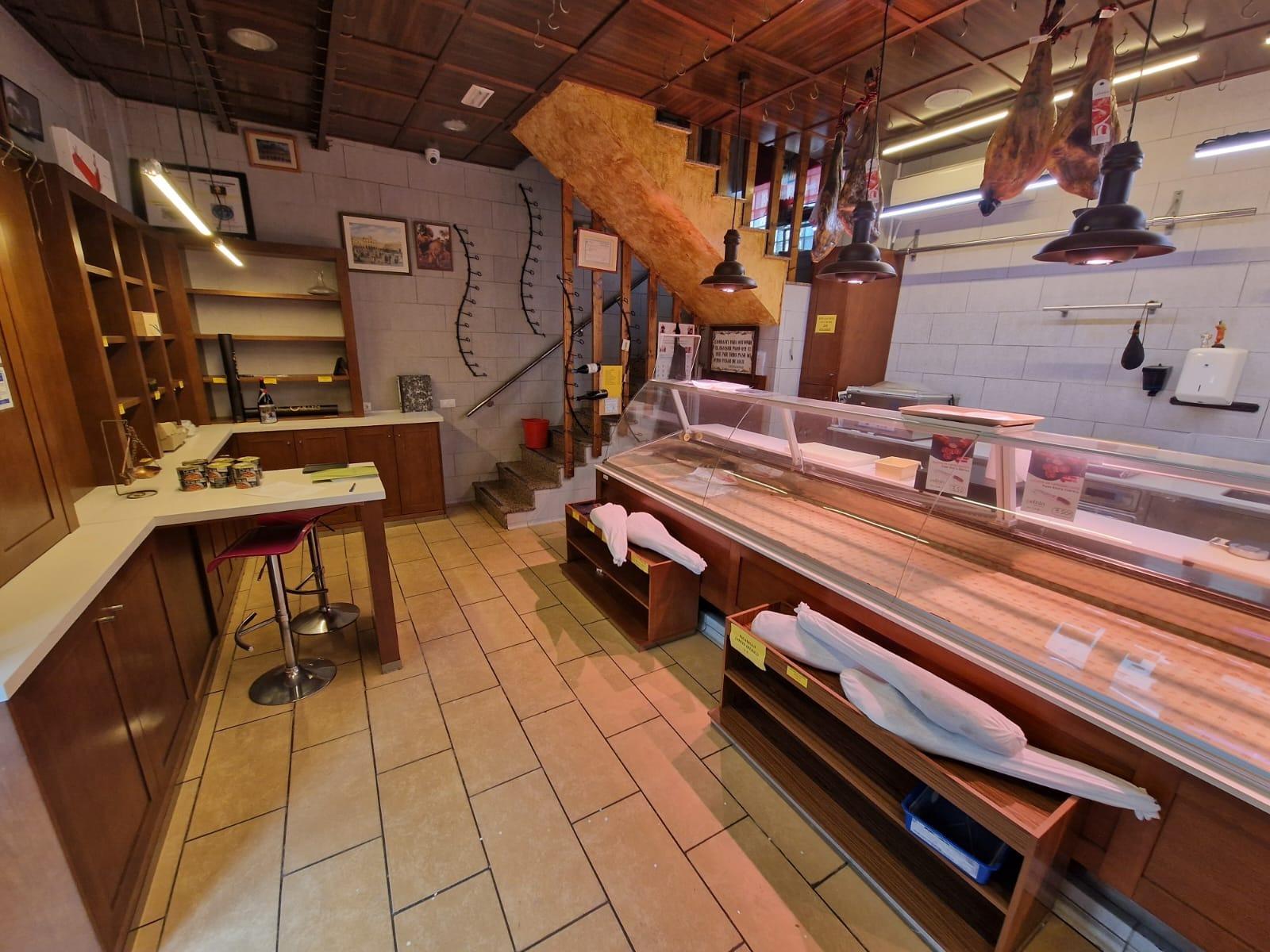 Commercial for Sale in Torrevieja, Alicante