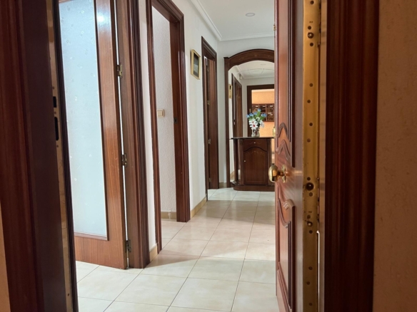 Apartment for Sale in Torrevieja, Alicante