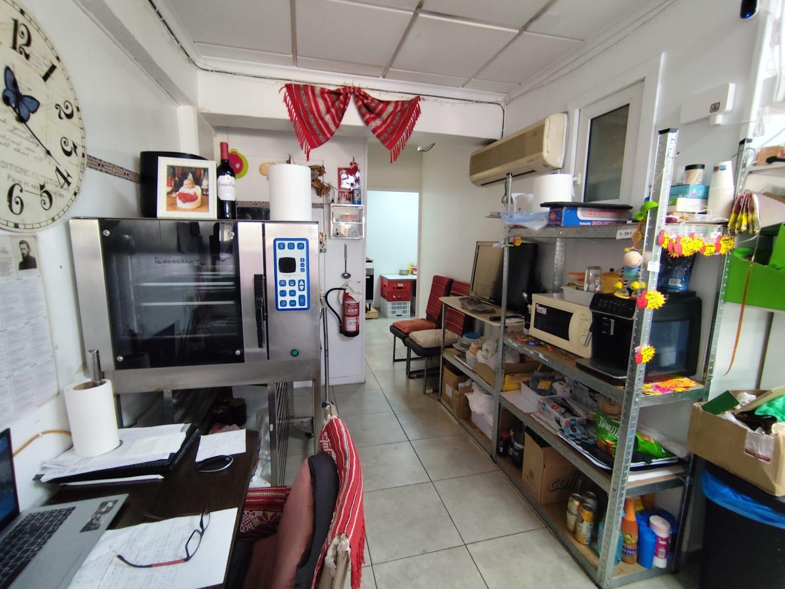 Commercial for Sale in Torrevieja, Alicante