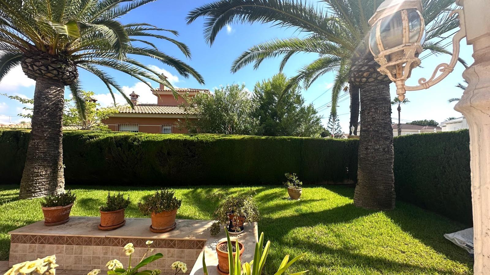 Villa for Sale in Cabo Roig, Alicante