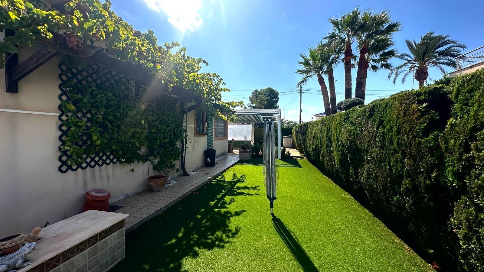 Villa for Sale in Cabo Roig, Alicante