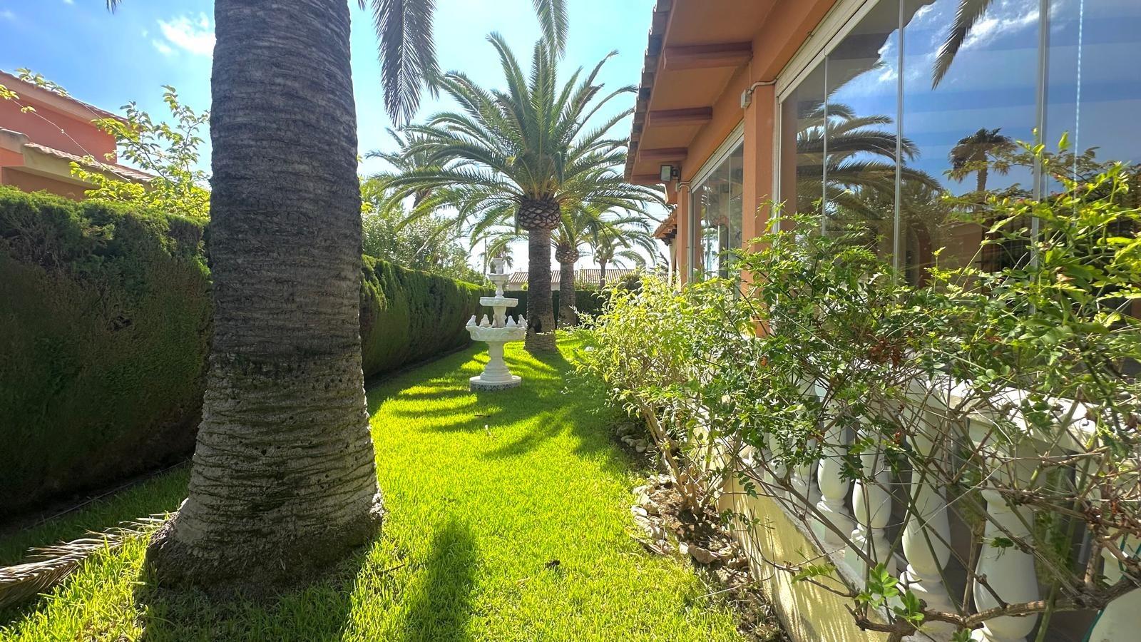 Villa for Sale in Cabo Roig, Alicante