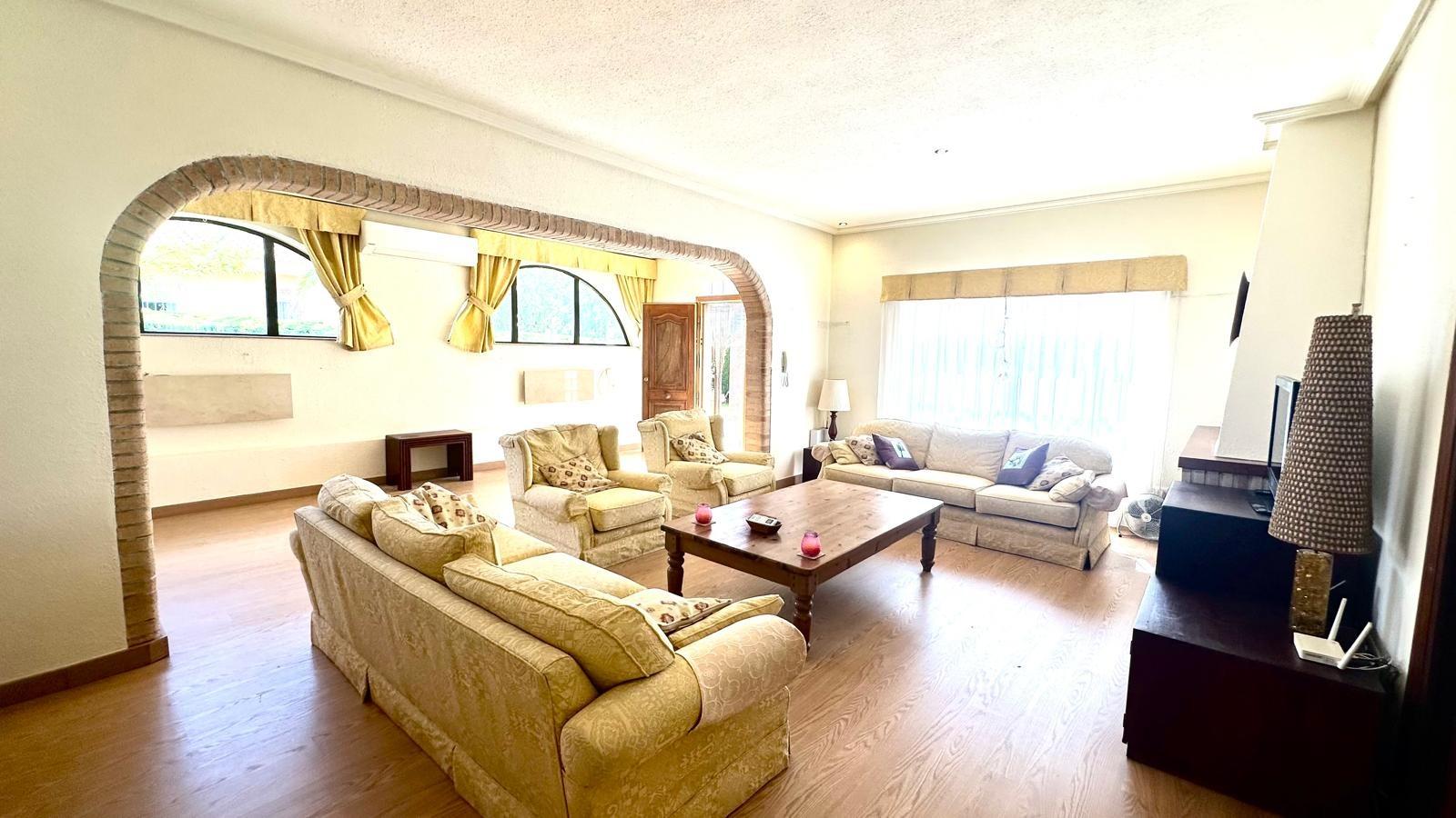 Villa for Sale in Cabo Roig, Alicante