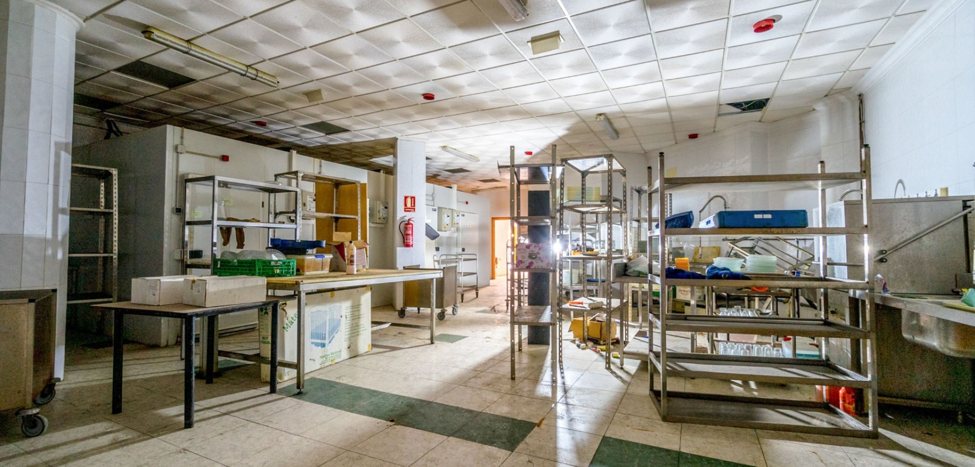 Commercial for Sale in Torrevieja, Alicante