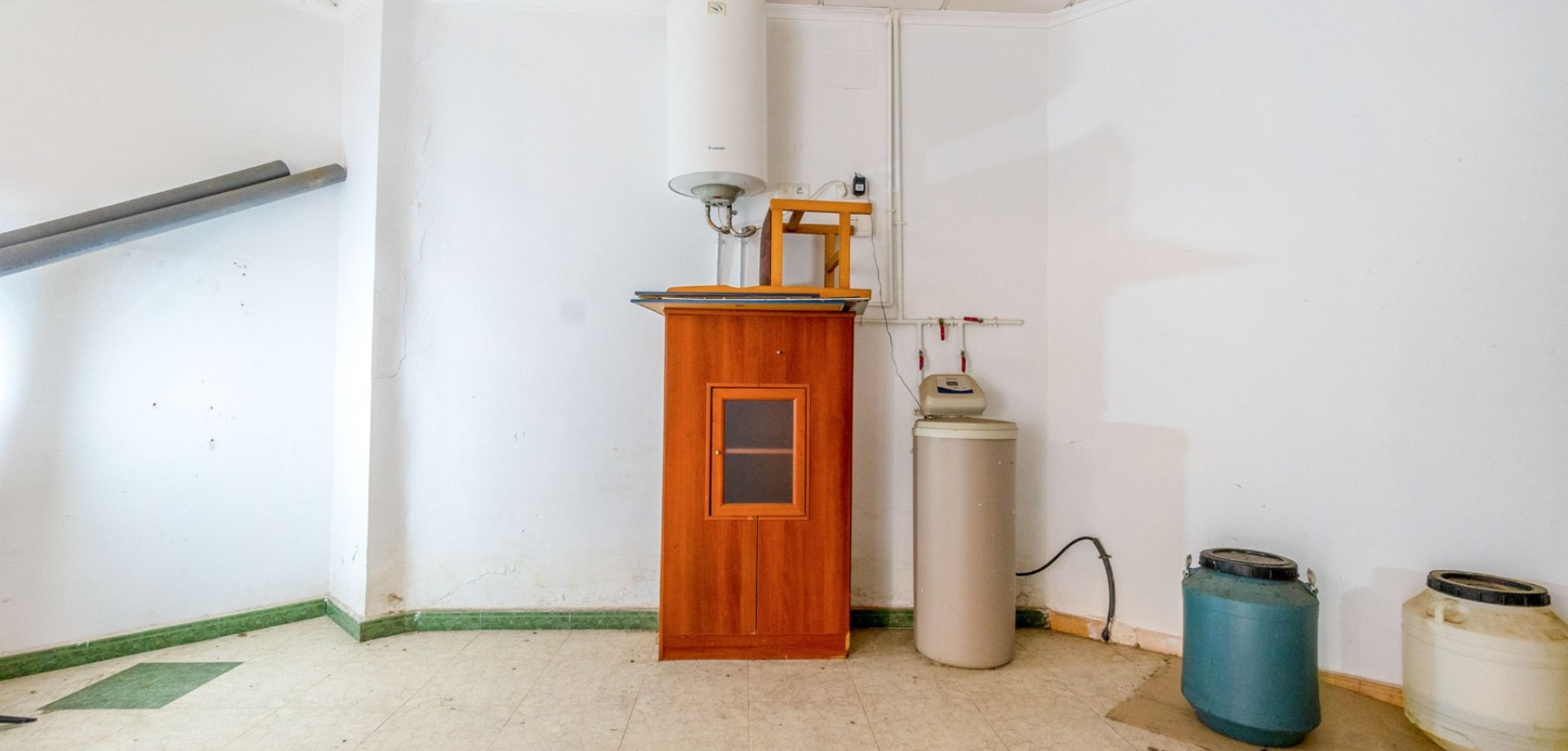 Commercial for Sale in Torrevieja, Alicante