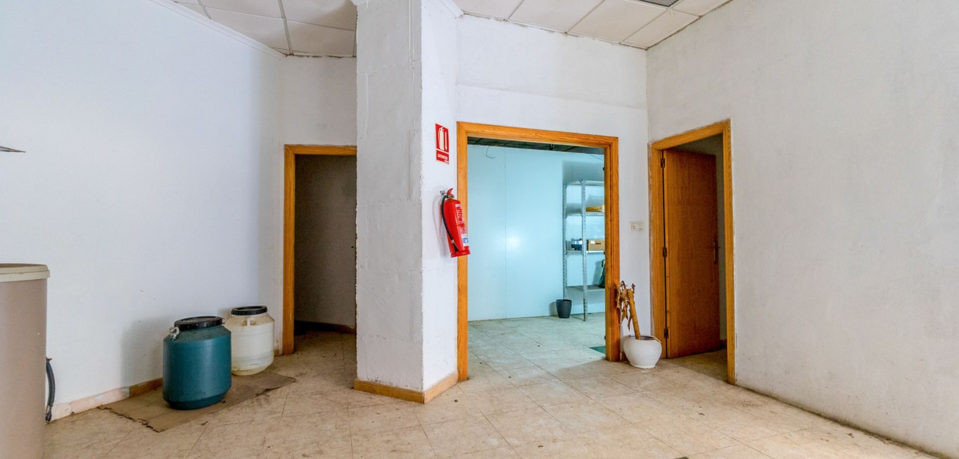 Commercial for Sale in Torrevieja, Alicante