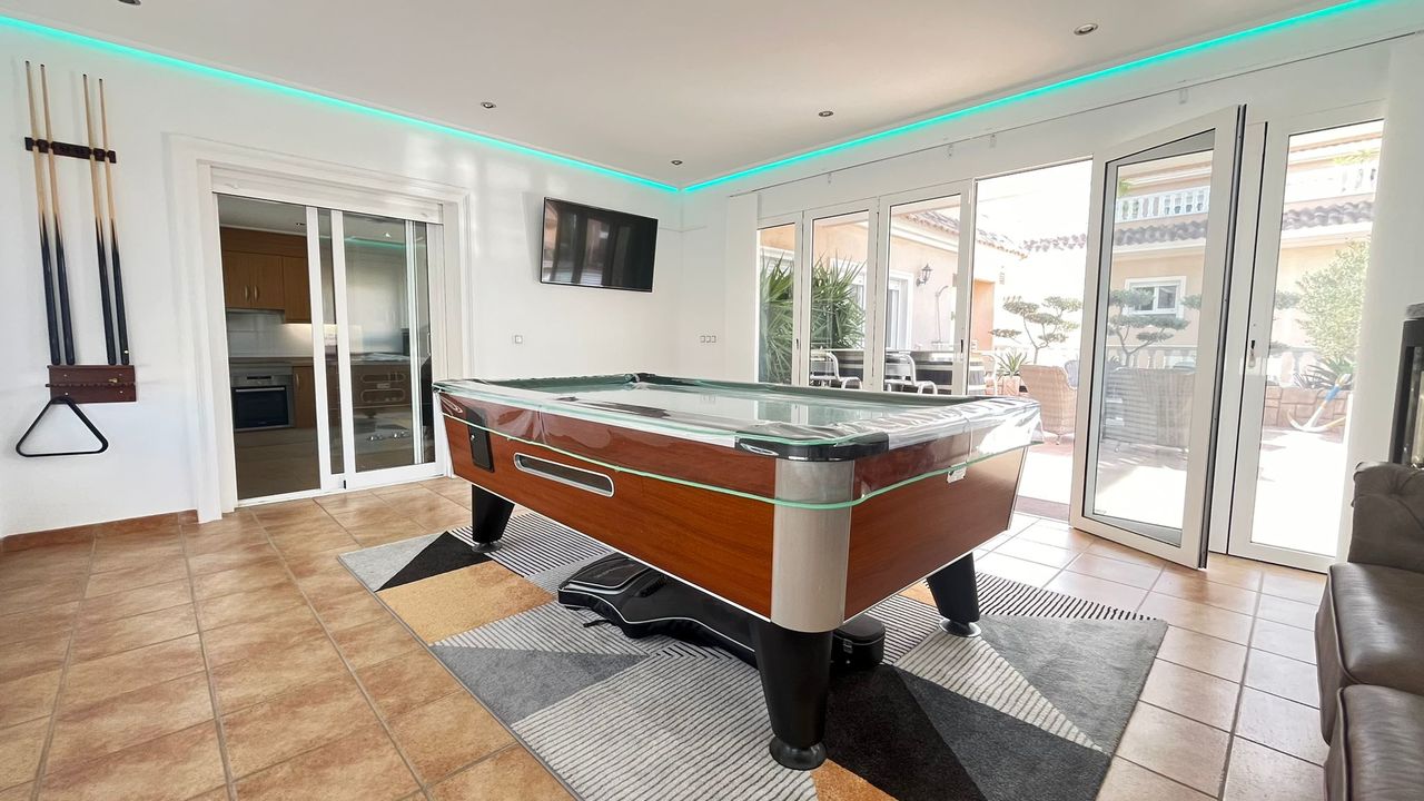 Apartment for Sale in Los Dolses, Alicante