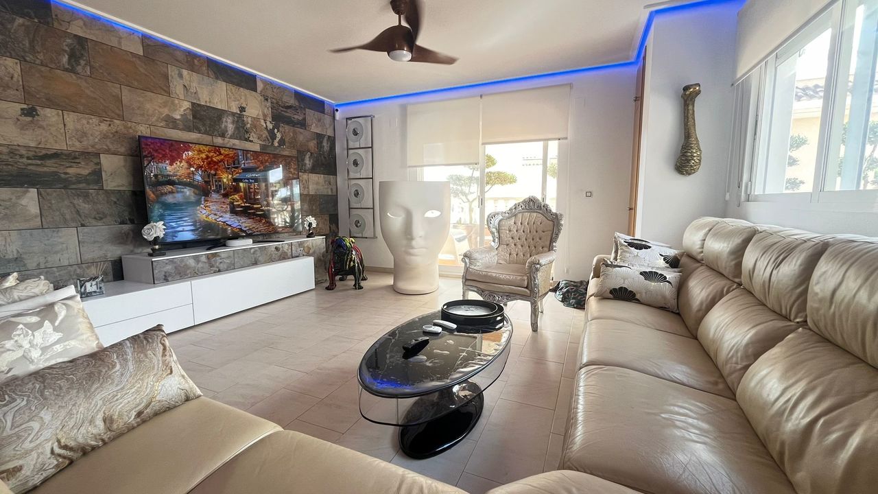 Apartment for Sale in Los Dolses, Alicante