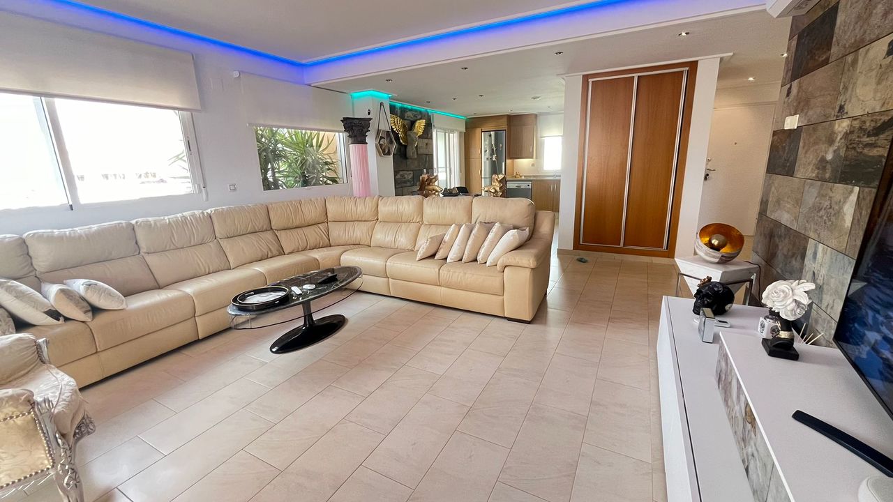 Apartment for Sale in Los Dolses, Alicante