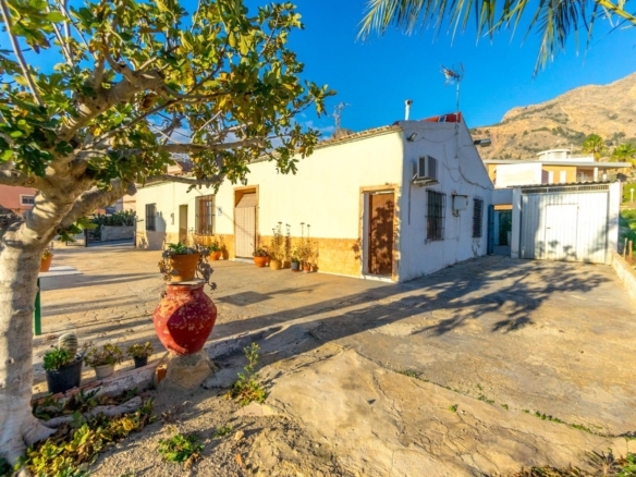 Finca for Sale in Orihuela, Alicante