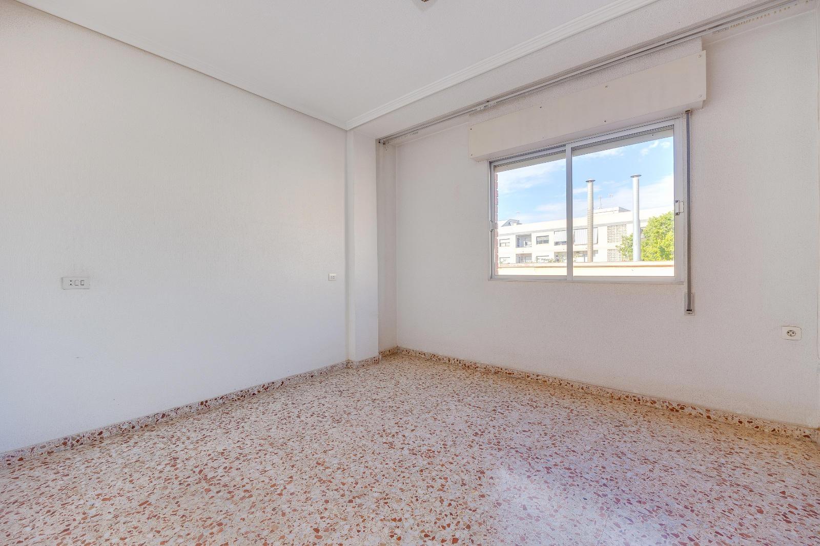 Apartment for Sale in San Pedro del Pinatar, Murcia