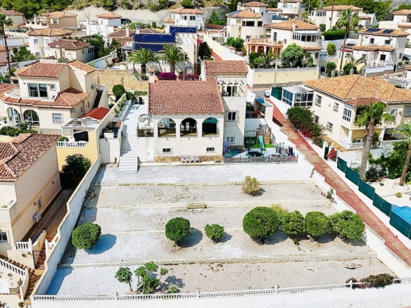 Villa for Sale in San Miguel de Salinas, Alicante