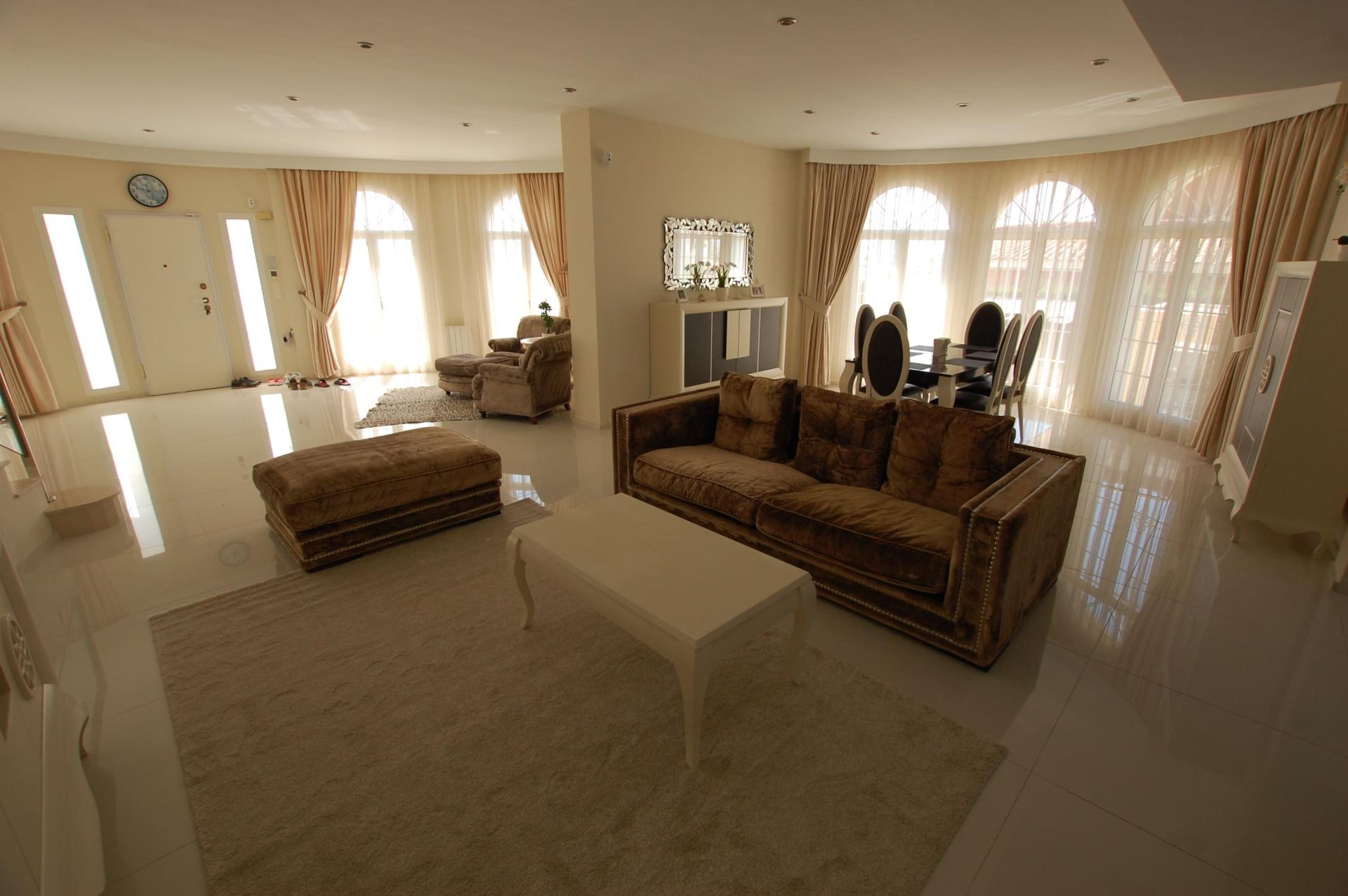 Villa for Sale in Ciudad Quesada, Alicante