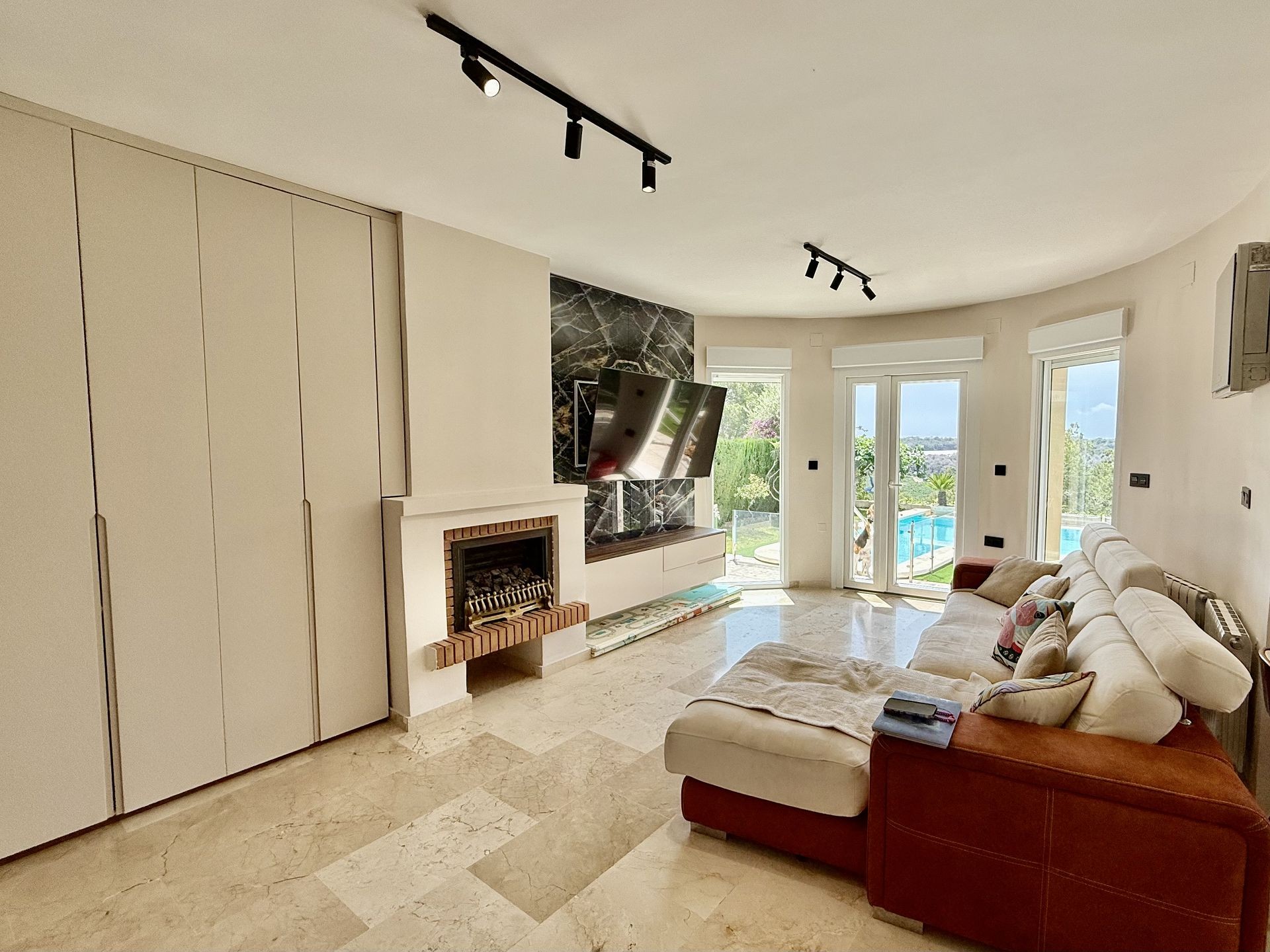 Villa for Sale in Orihuela Costa, Alicante