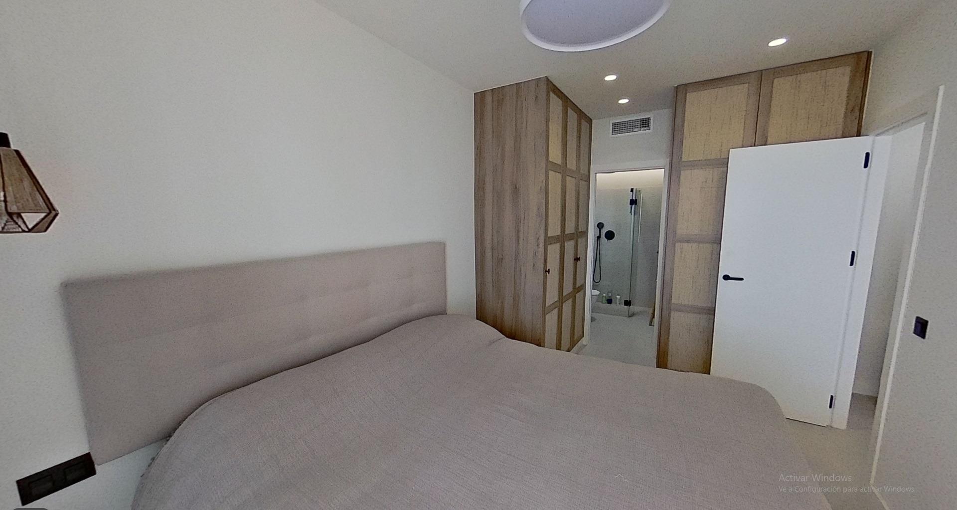 Bungalow for Sale in Pilar de La Horadada, Alicante