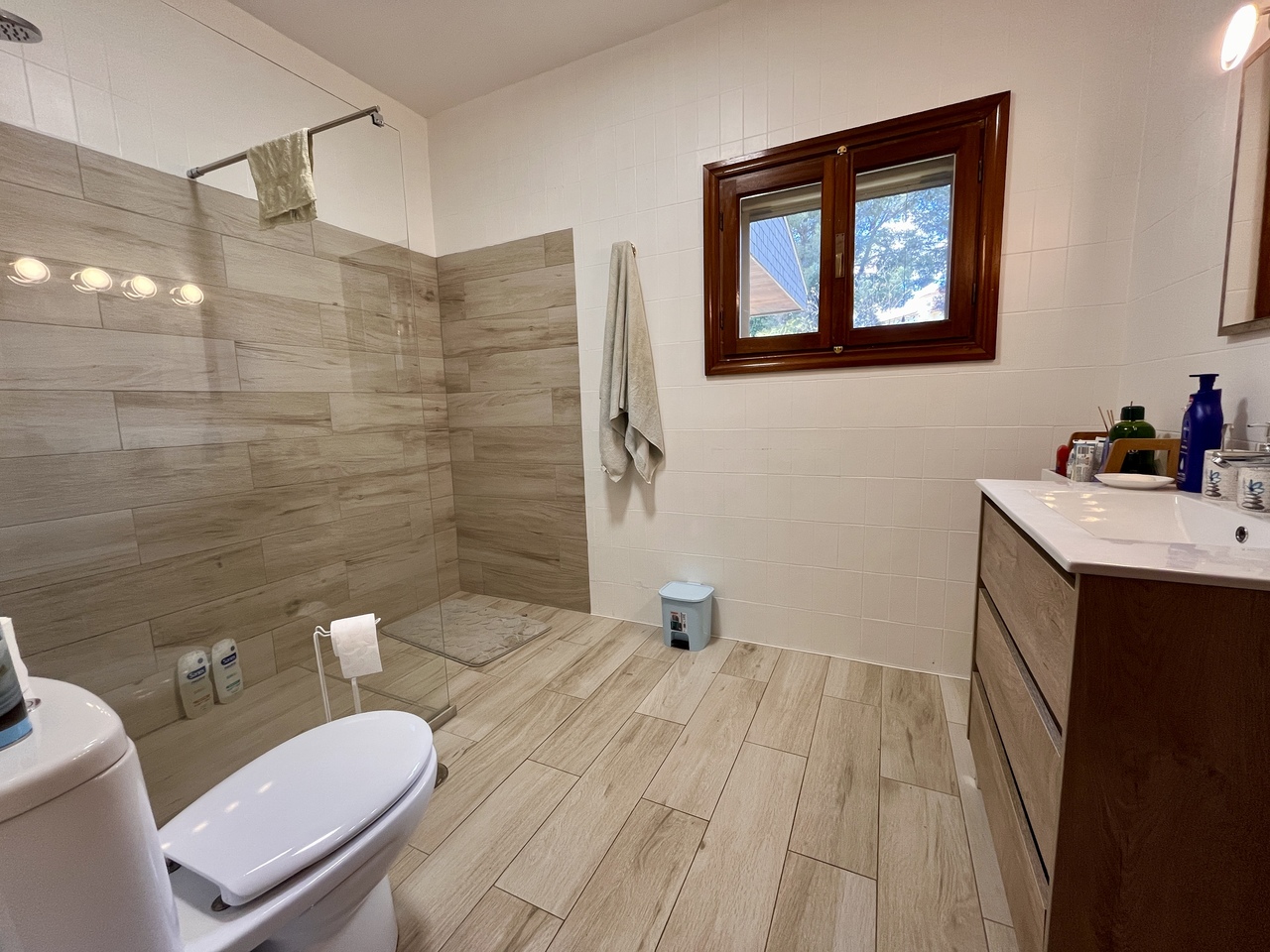 Villa for Sale in la Nucia, Alicante