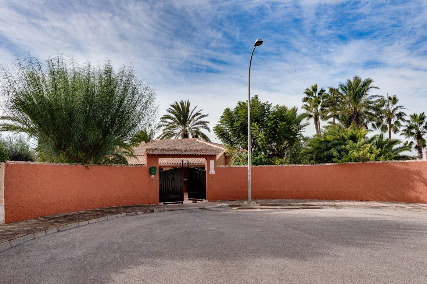 Villa for Sale in Torrevieja, Alicante