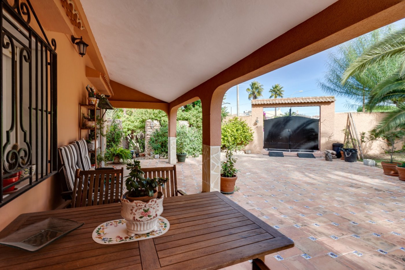 Villa for Sale in Torrevieja, Alicante