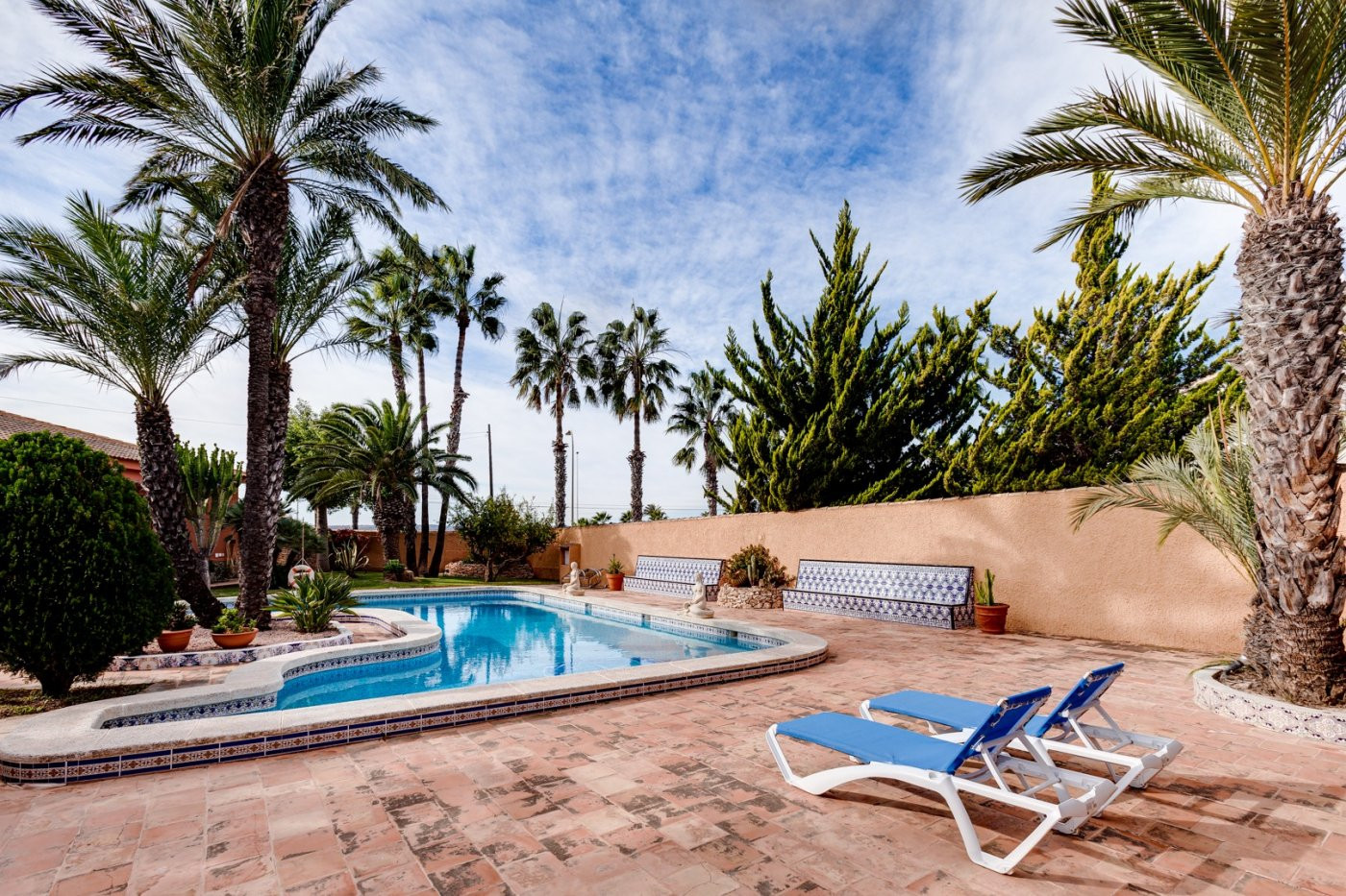 Villa for Sale in Torrevieja, Alicante