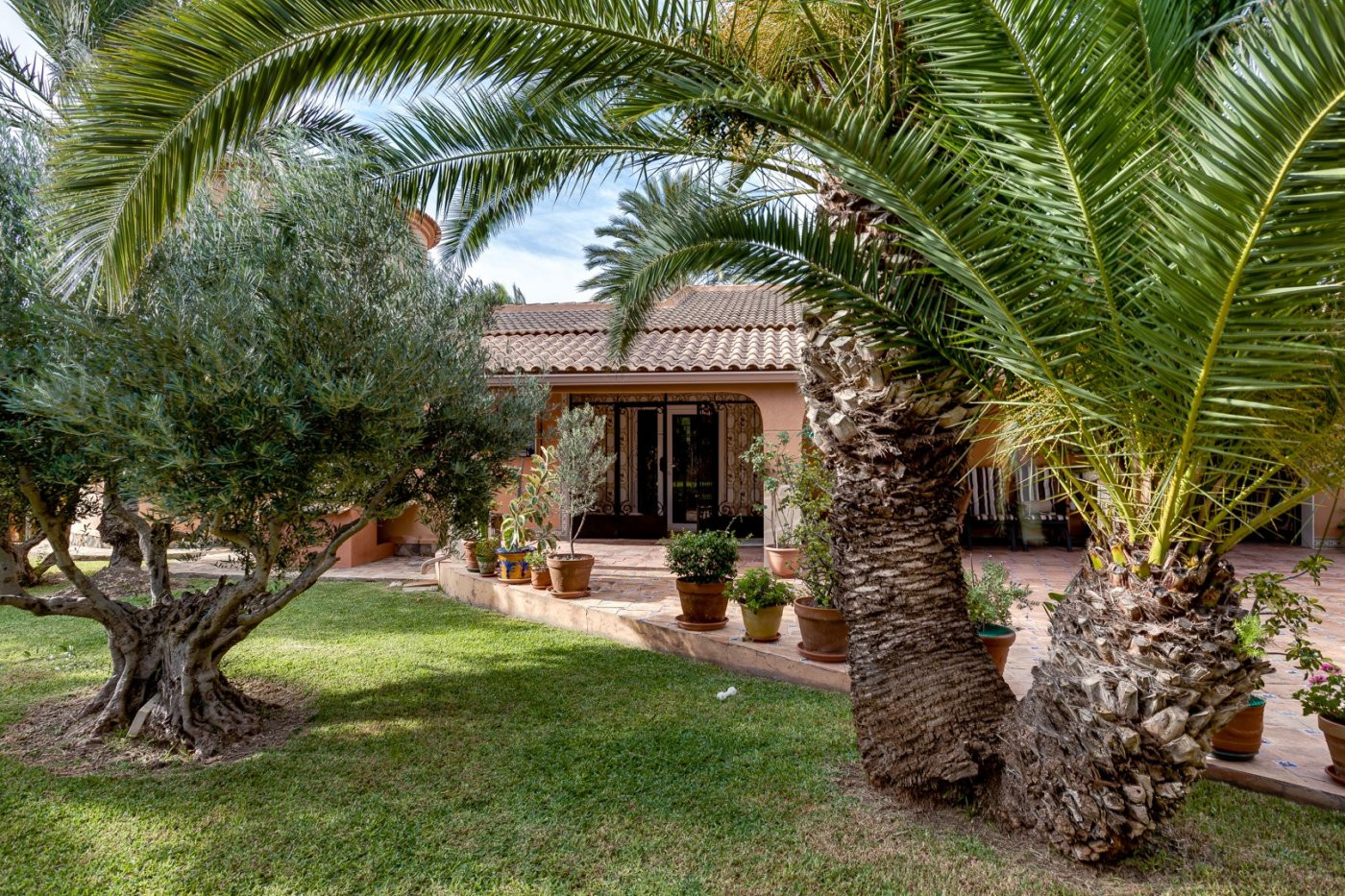 Villa for Sale in Torrevieja, Alicante