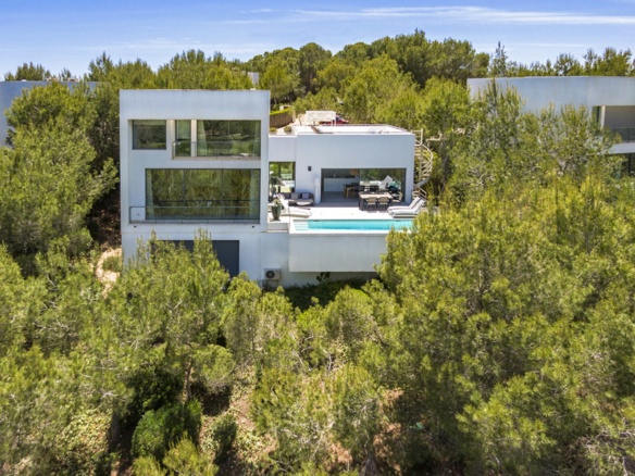 Villa for Sale in Las Colinas Golf, Alicante