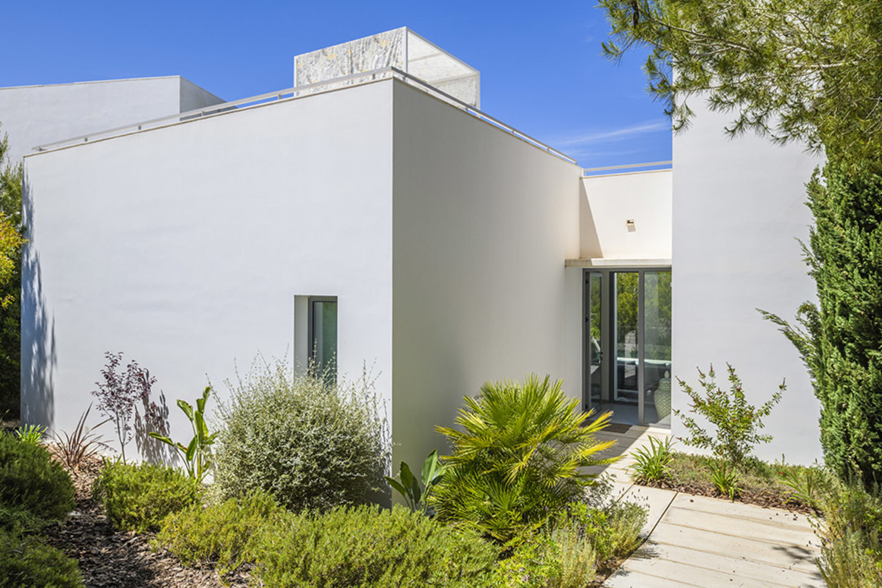Villa for Sale in Las Colinas Golf, Alicante