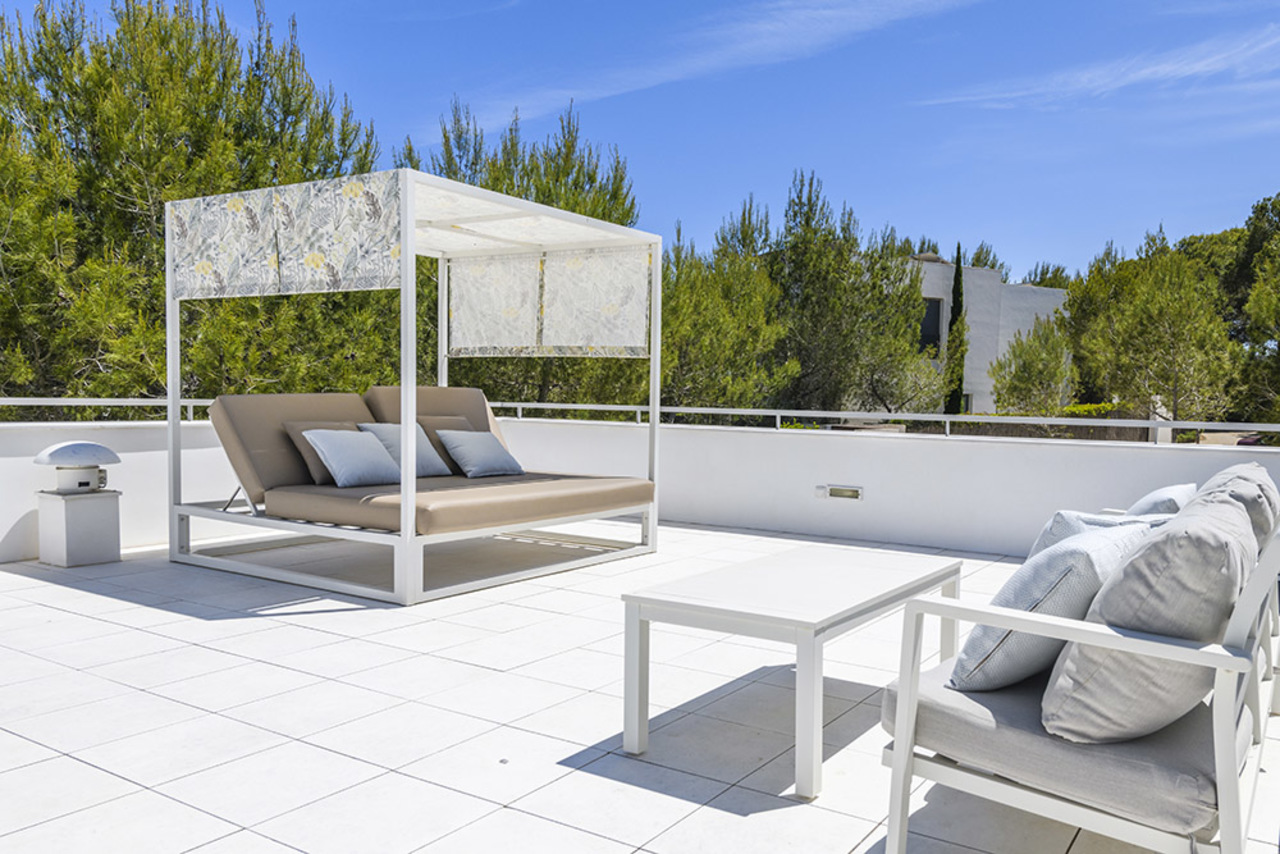 Villa for Sale in Las Colinas Golf, Alicante